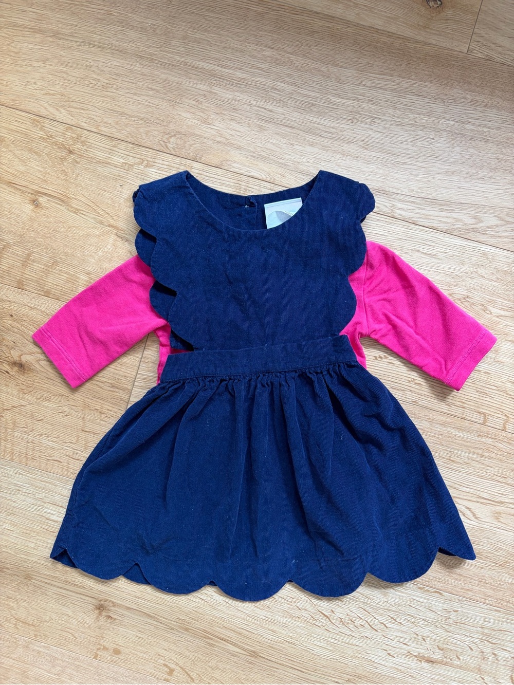 Boutique Shrimp & Grits kids Navy Scalloped Dress & Hot Pink Top Set 3T